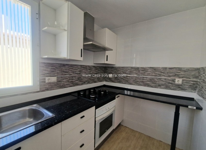 Wiederverkauf - Villa - La Nucía - Costa Blanca