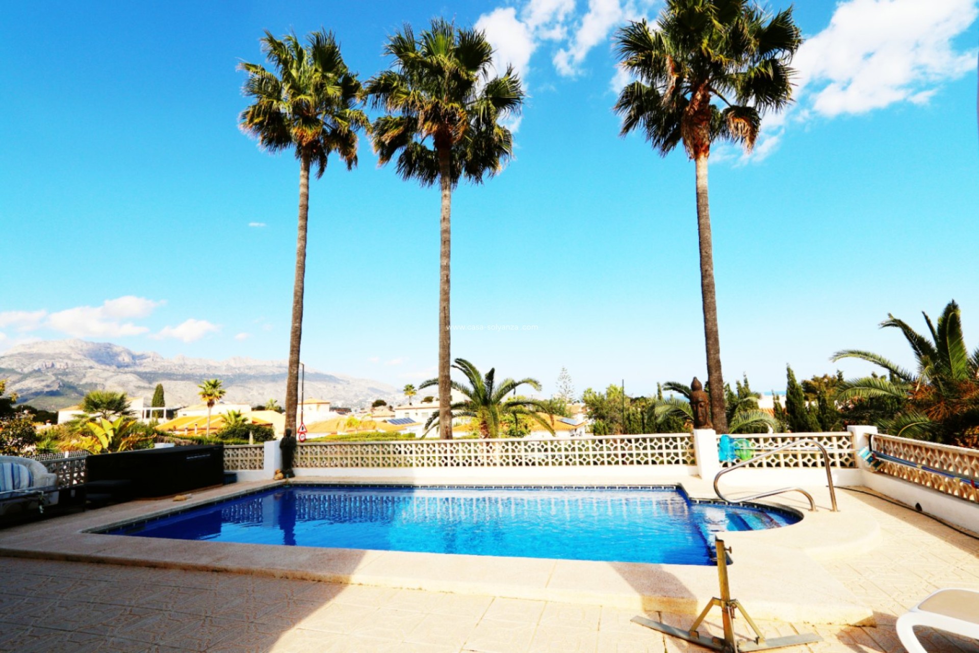 Wiederverkauf - Villa - La Nucía - Costa Blanca