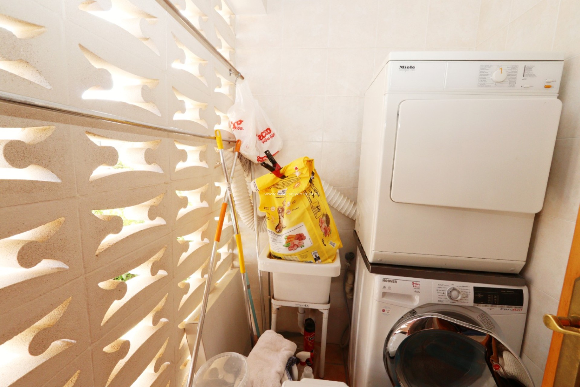 Wiederverkauf - Villa - La Nucía - Costa Blanca