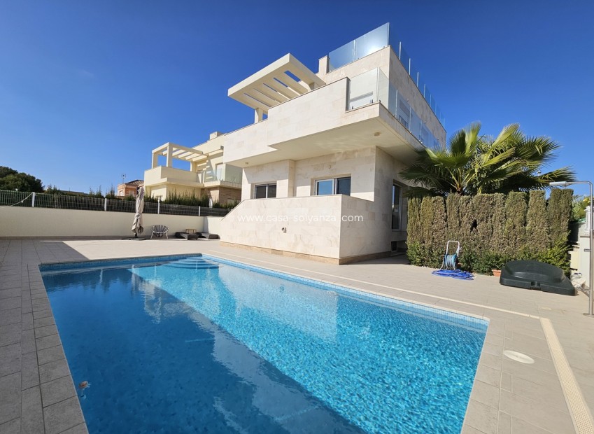 Wiederverkauf - Villa - La Zenia - Costa Blanca
