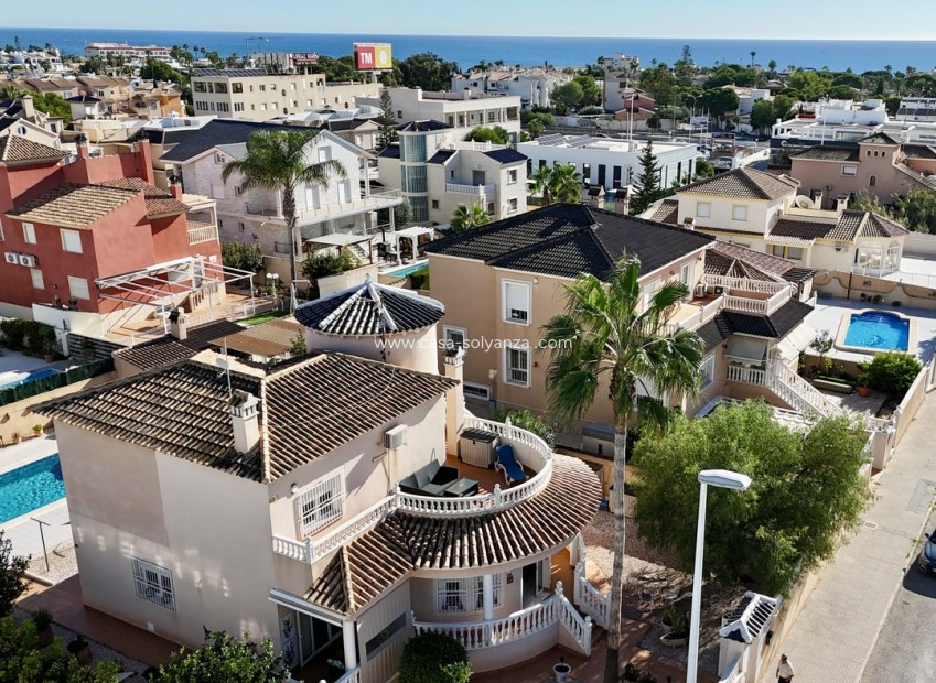 Wiederverkauf - Villa - La Zenia - Costa Blanca