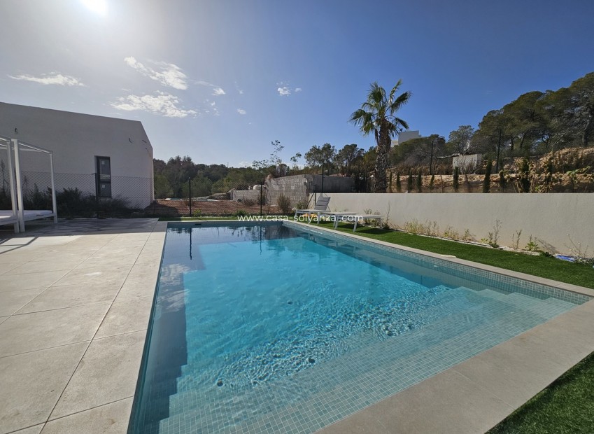 Wiederverkauf - Villa - Las Colinas Golf Resort
