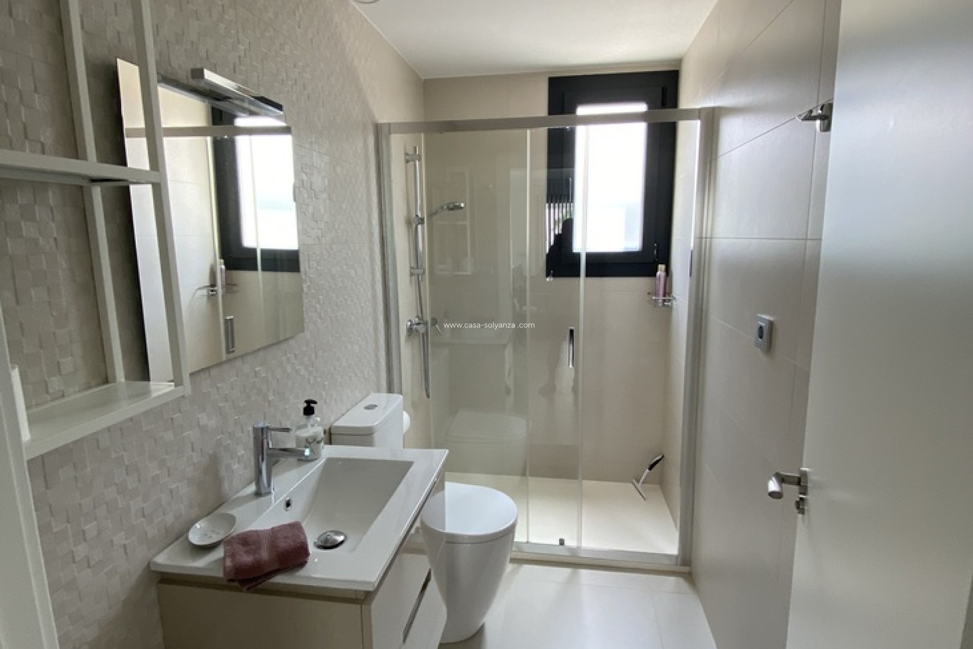 Wiederverkauf - Villa - Lo Romero Golf - Costa Blanca