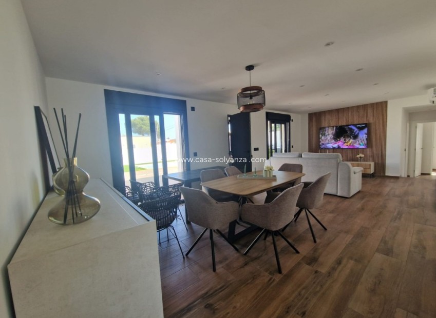 Wiederverkauf - Villa - Los Balcones - Costa Blanca