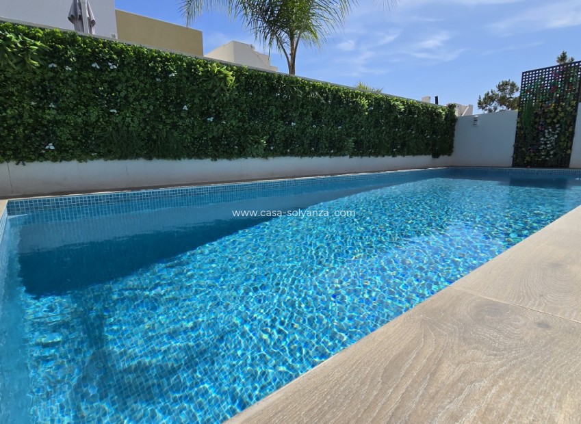 Wiederverkauf - Villa - Los Montesinos - Costa Blanca