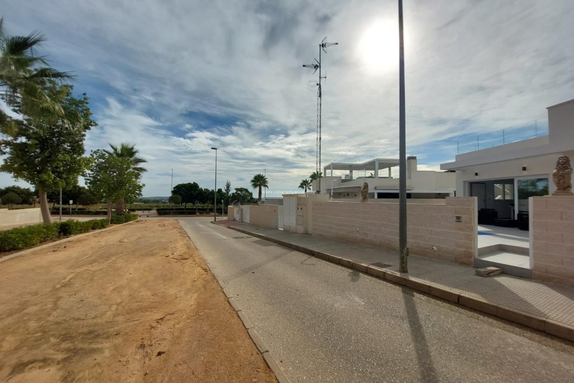 Wiederverkauf - Villa - Los Montesinos - La Herrada