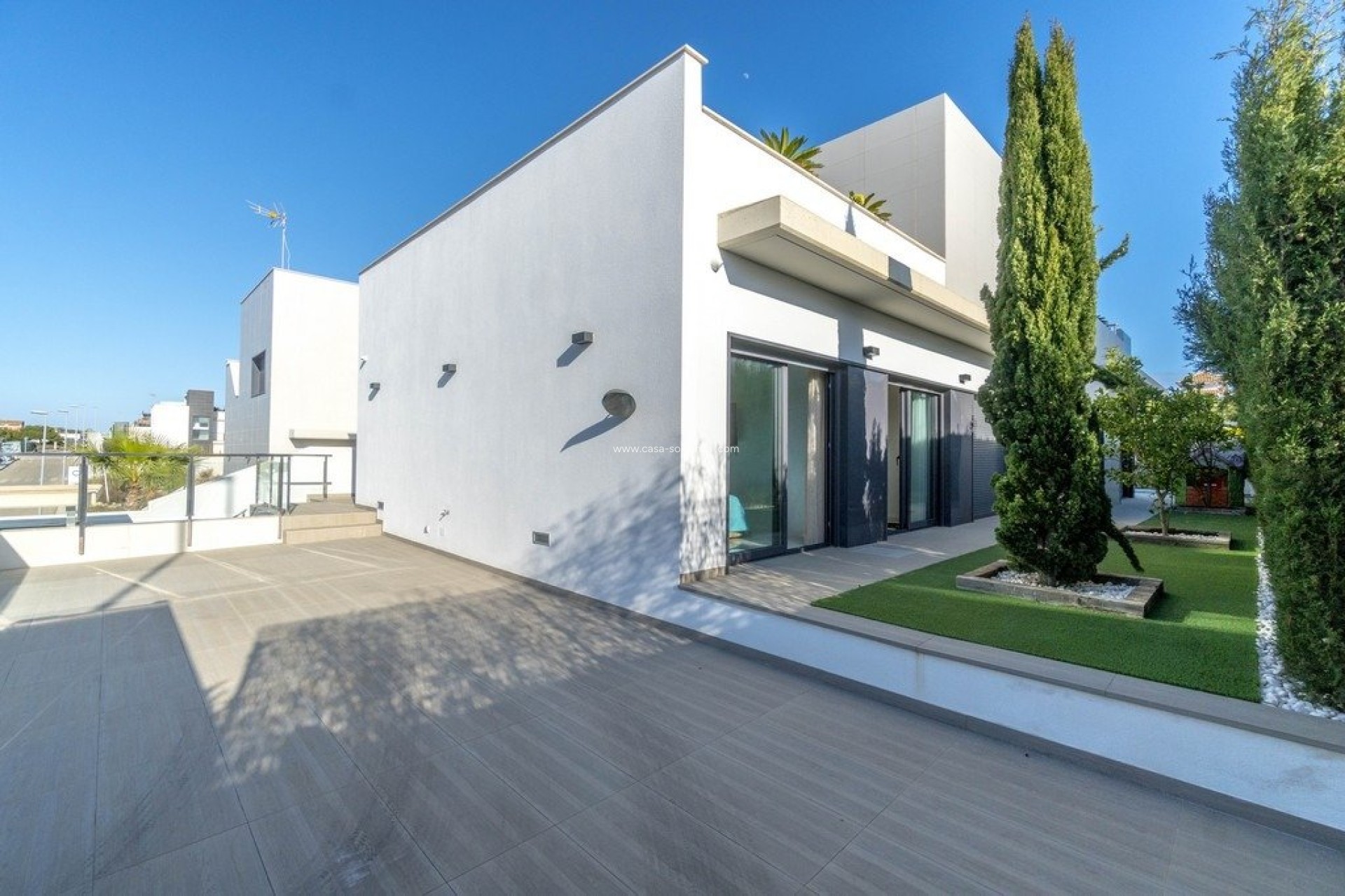 Wiederverkauf - Villa - Orihuela Costa - Agua Marina