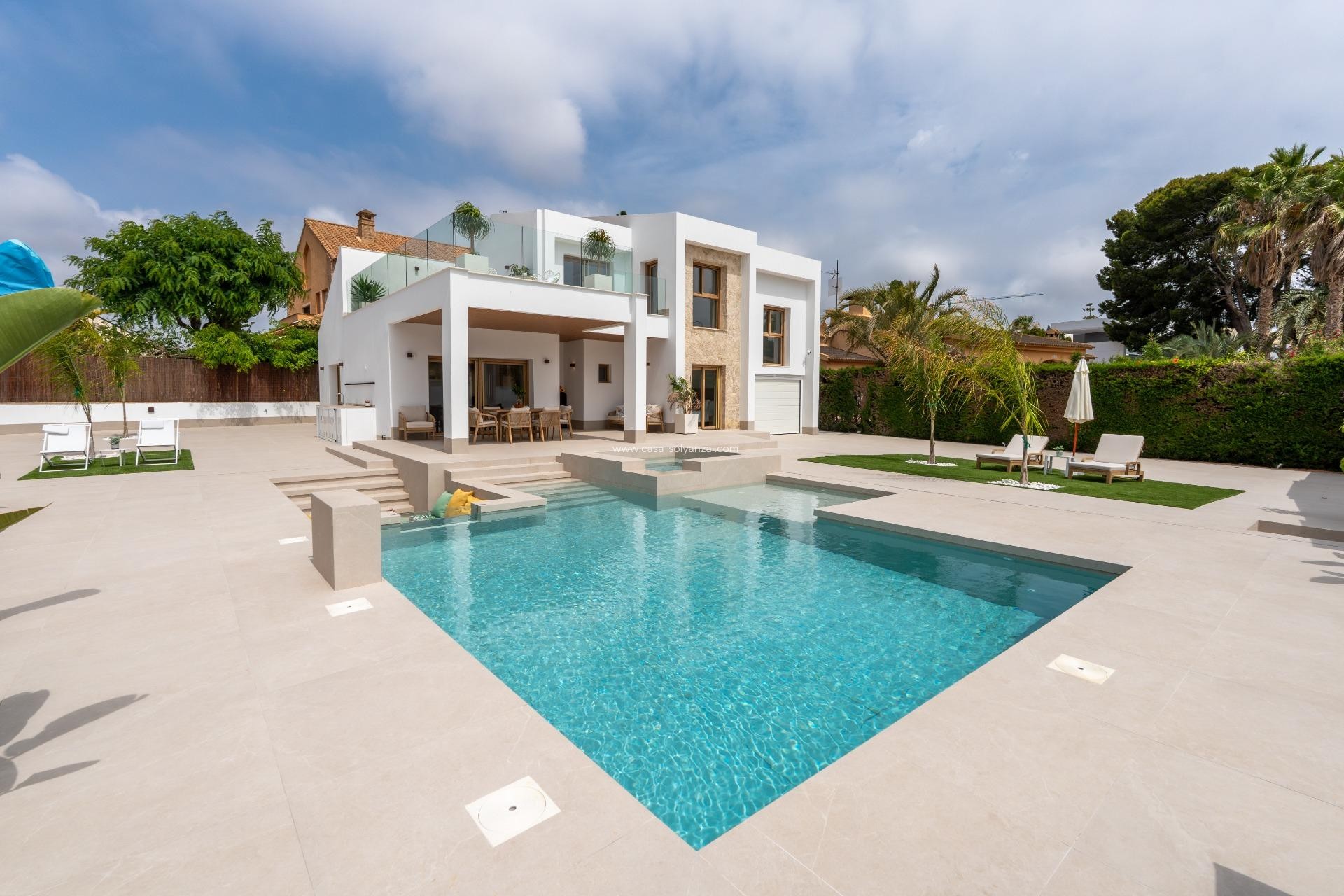 Wiederverkauf - Villa - Orihuela Costa - Campoamor