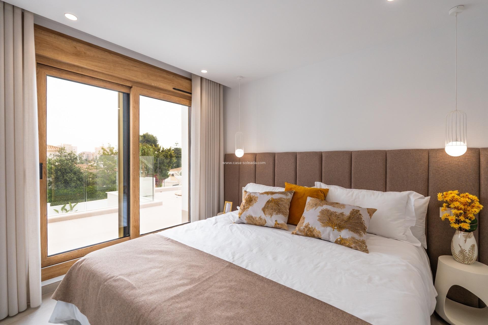 Wiederverkauf - Villa - Orihuela Costa - Campoamor