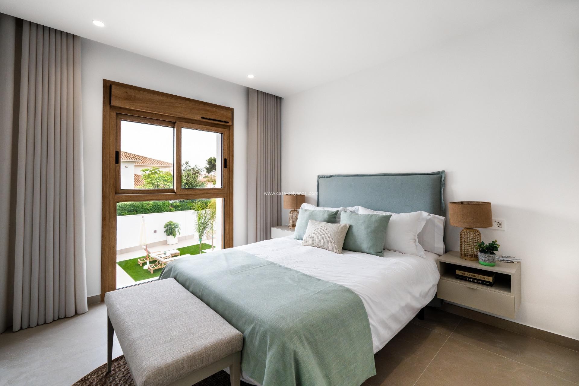 Wiederverkauf - Villa - Orihuela Costa - Campoamor