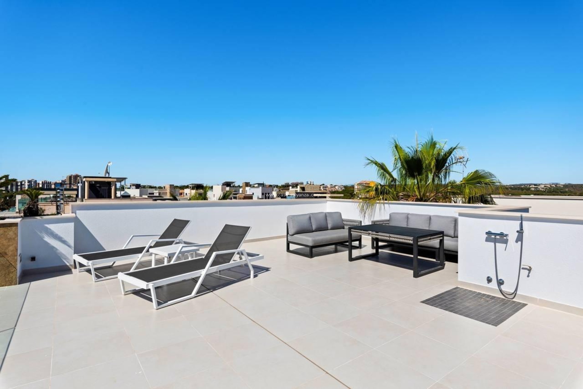 Wiederverkauf - Villa - Orihuela Costa - Campoamor