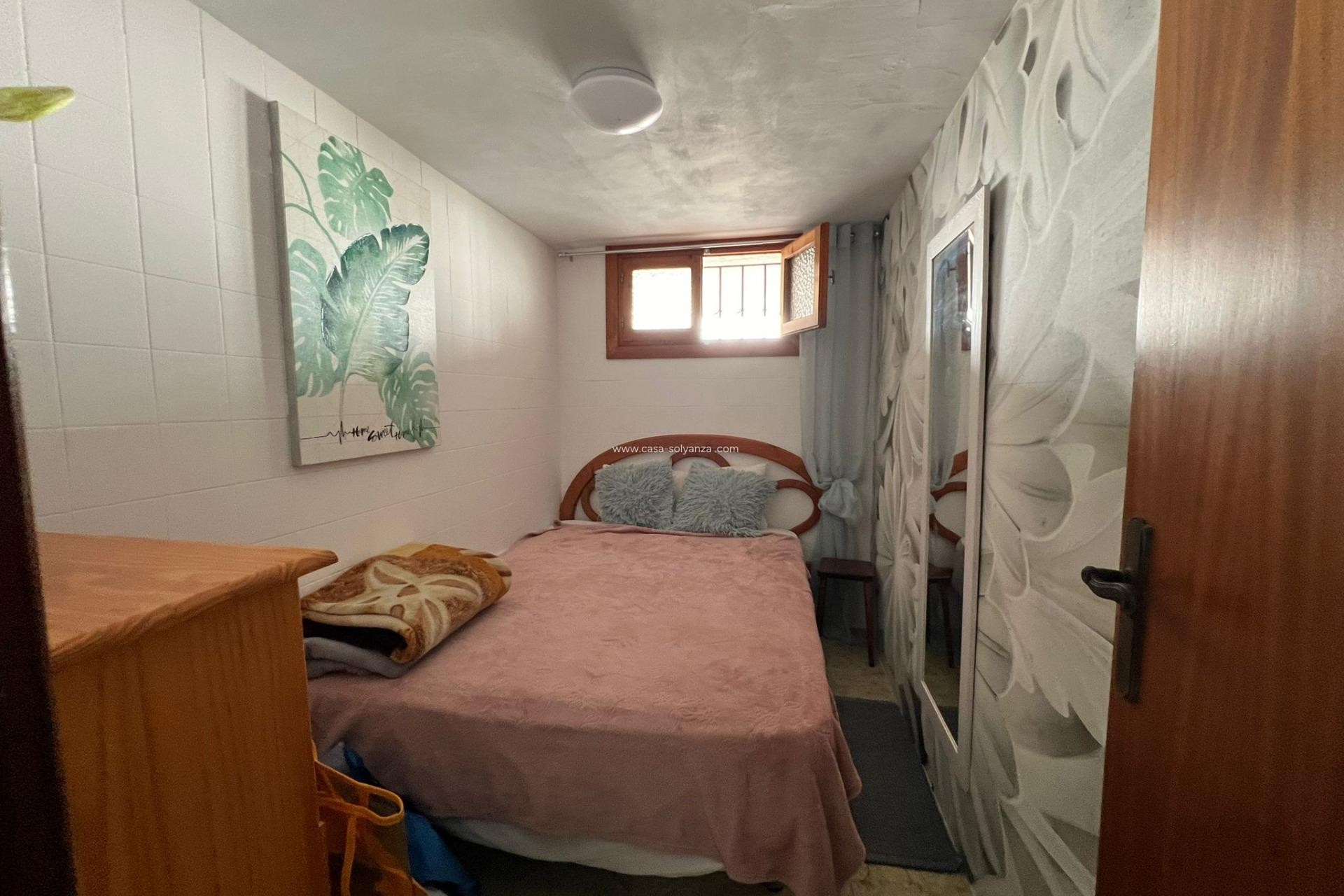 Wiederverkauf - Villa - Orihuela Costa - Campoamor