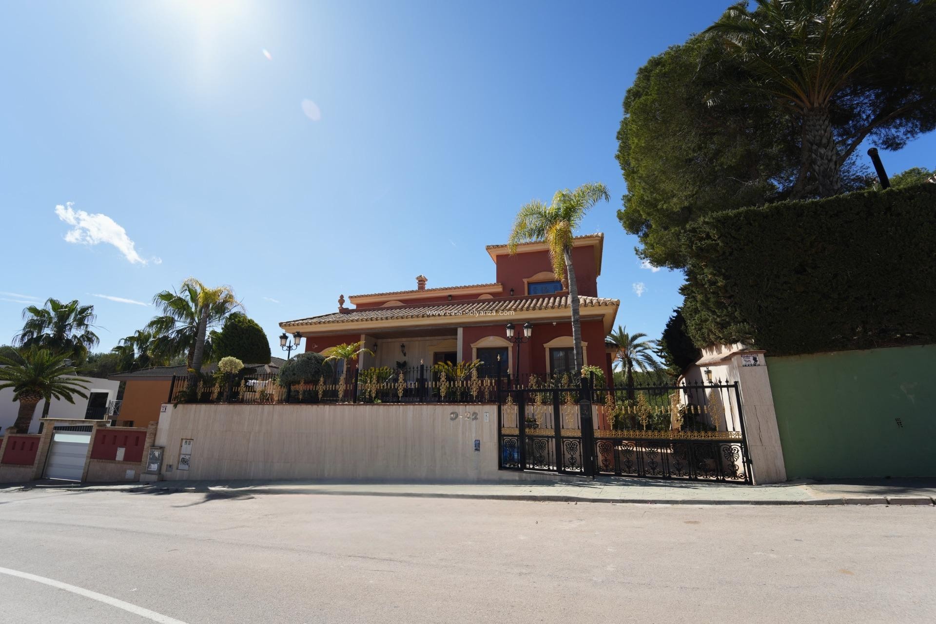 Wiederverkauf - Villa - Orihuela Costa - Campoamor