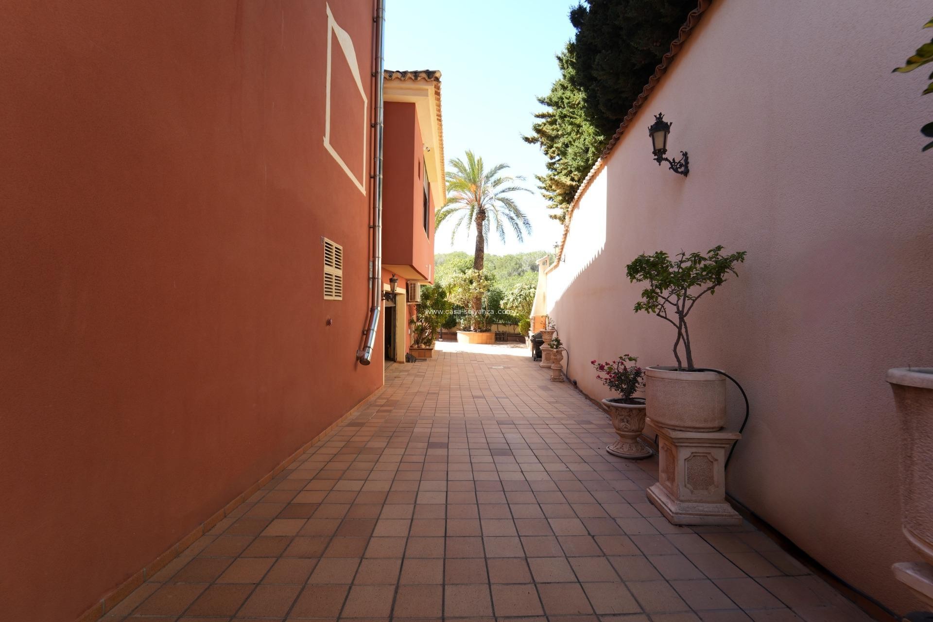 Wiederverkauf - Villa - Orihuela Costa - Campoamor