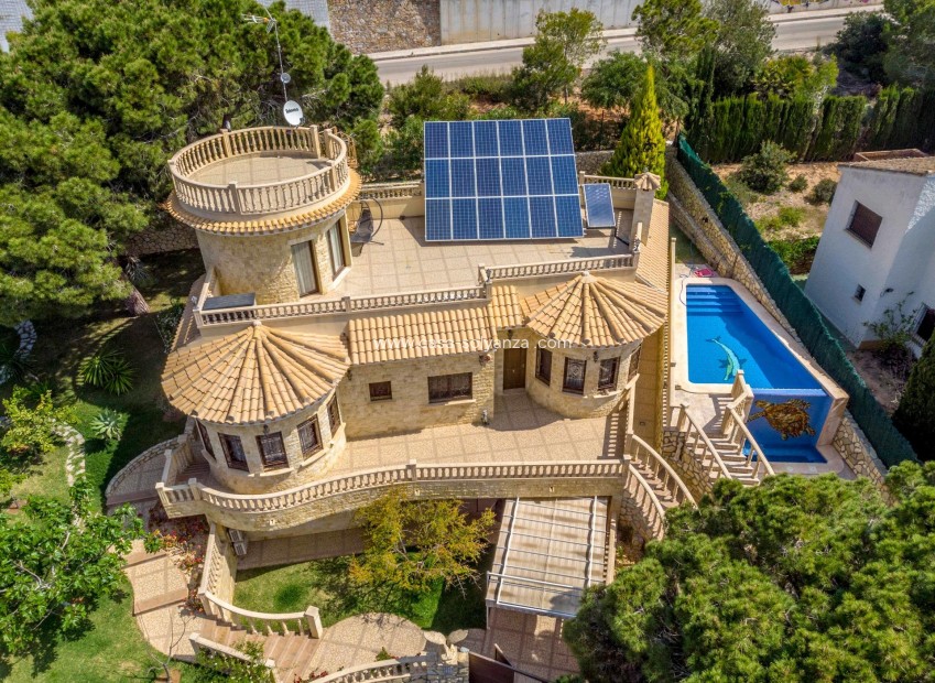 Wiederverkauf - Villa - Orihuela Costa - Campoamor
