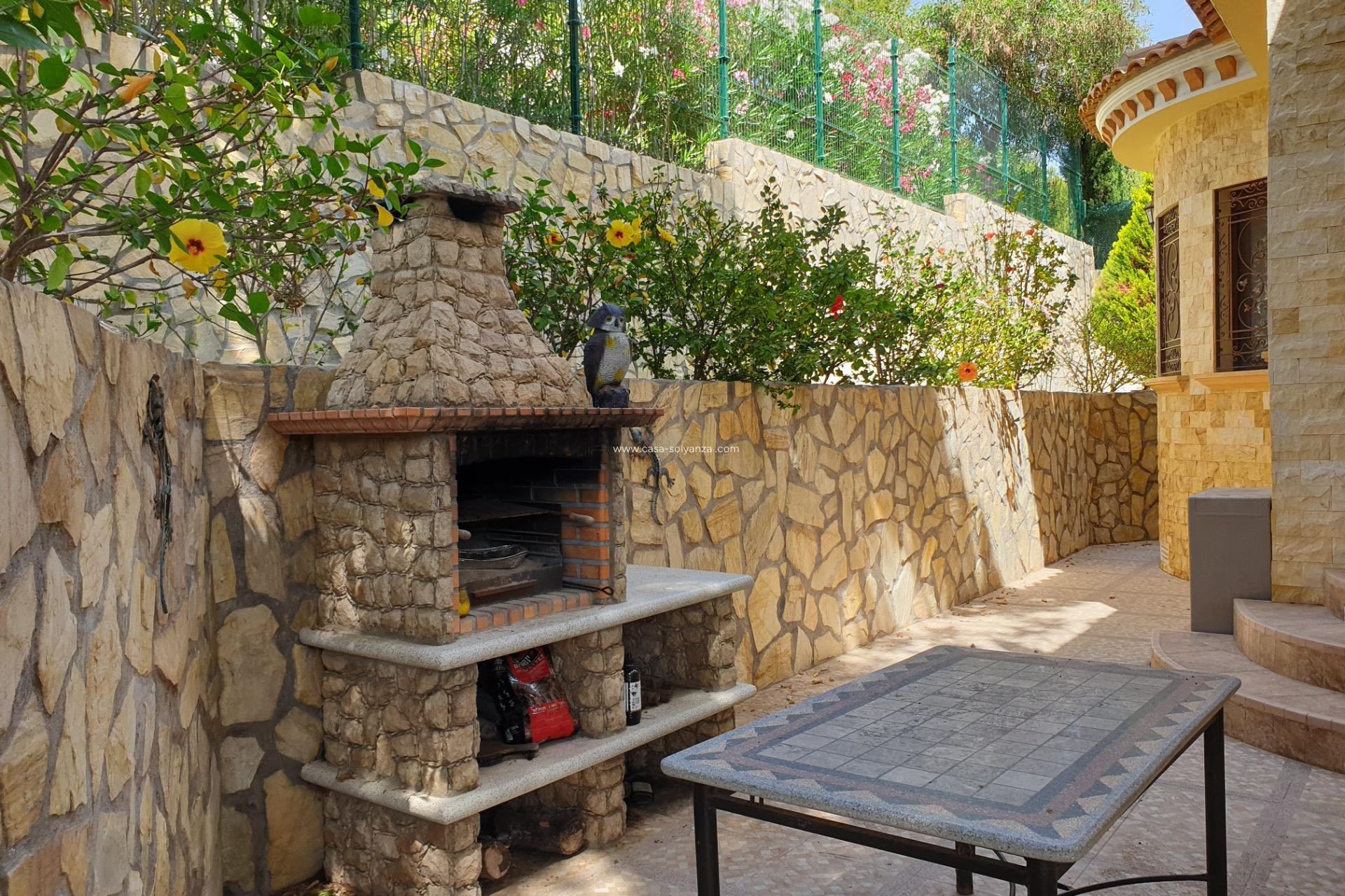 Wiederverkauf - Villa - Orihuela Costa - Campoamor