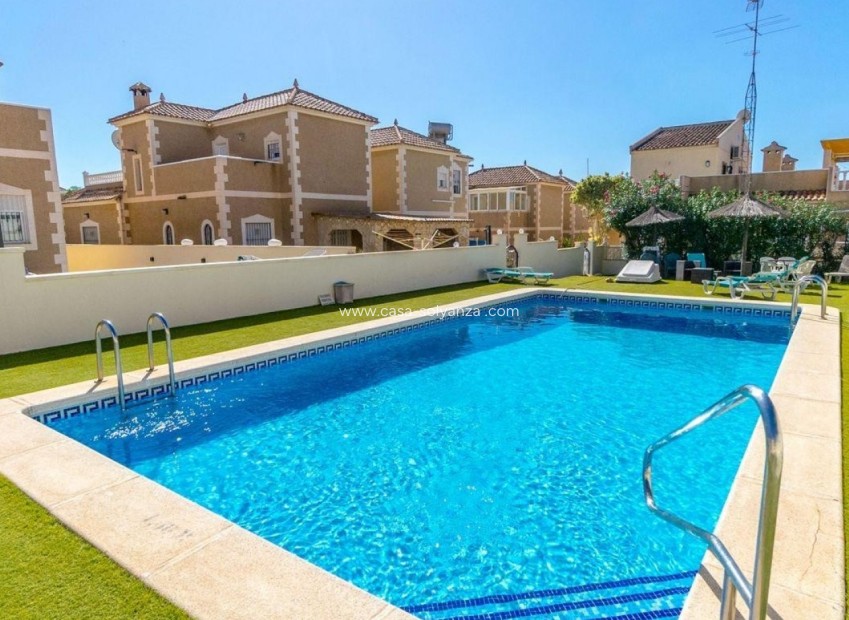 Wiederverkauf - Villa - Orihuela Costa - Costa Blanca