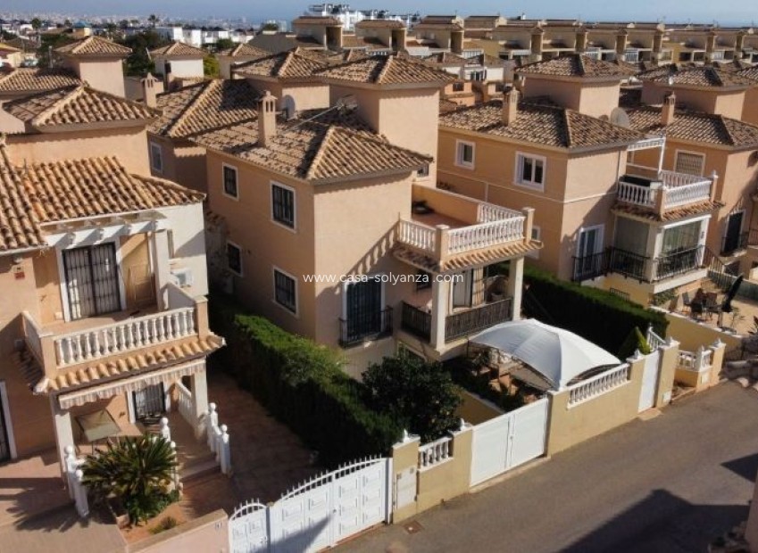Wiederverkauf - Villa - Orihuela Costa - Costa Blanca