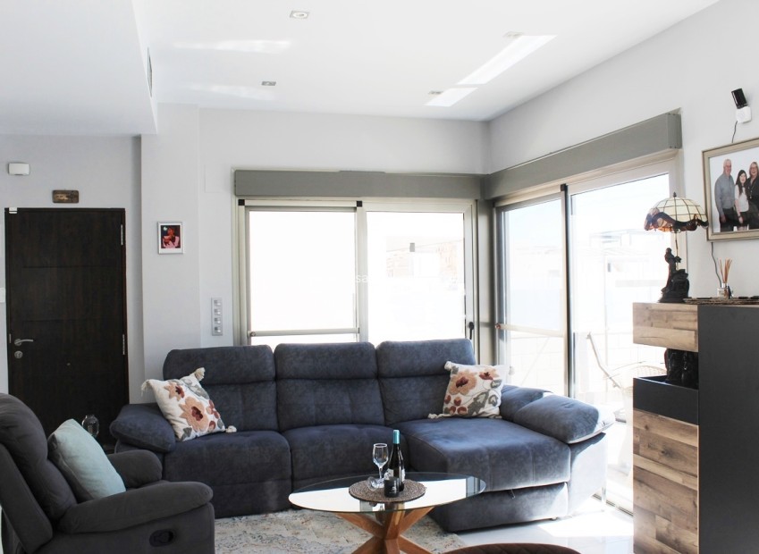 Wiederverkauf - Villa - Orihuela Costa - Costa Blanca