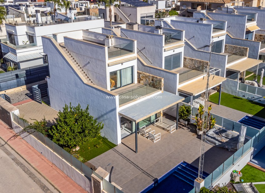 Wiederverkauf - Villa - Orihuela Costa - Costa Blanca