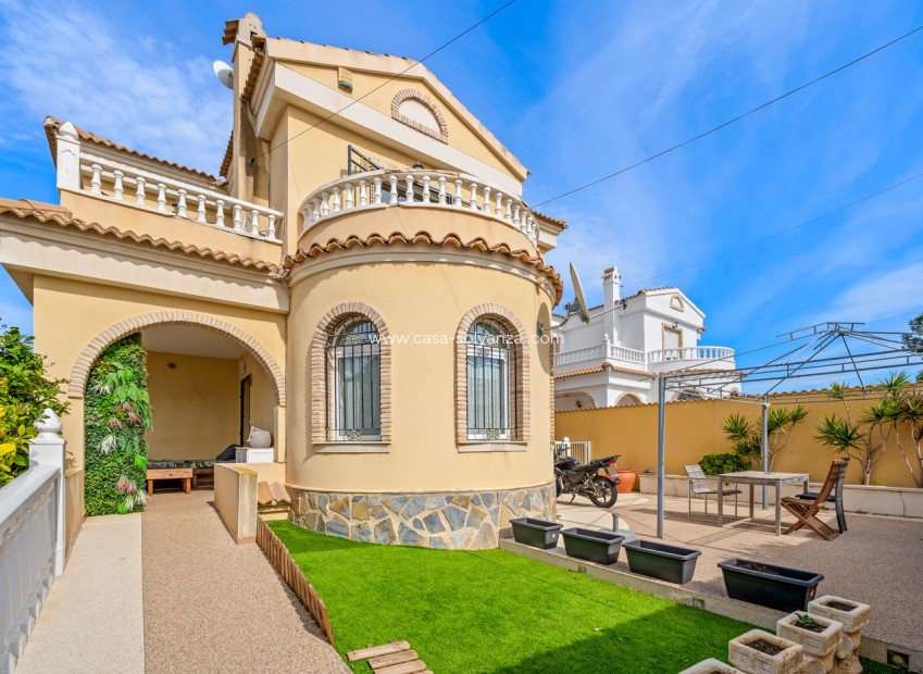 Wiederverkauf - Villa - Orihuela Costa - Costa Blanca