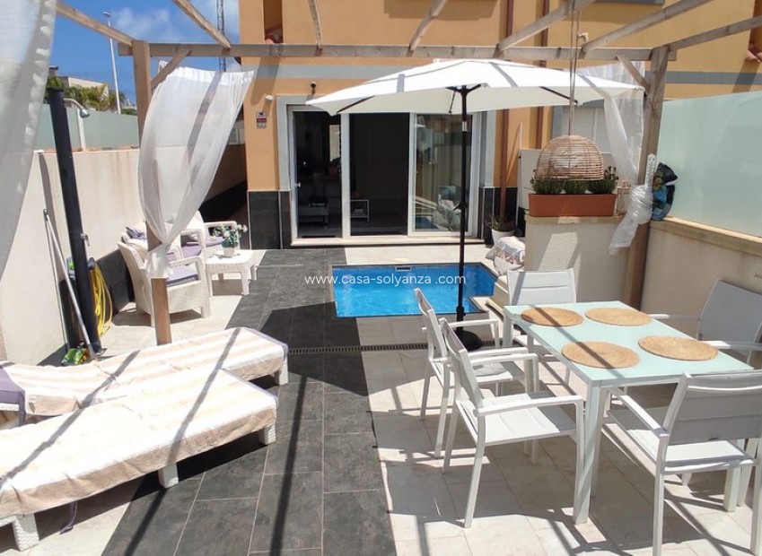 Wiederverkauf - Villa - Orihuela Costa - Costa Blanca