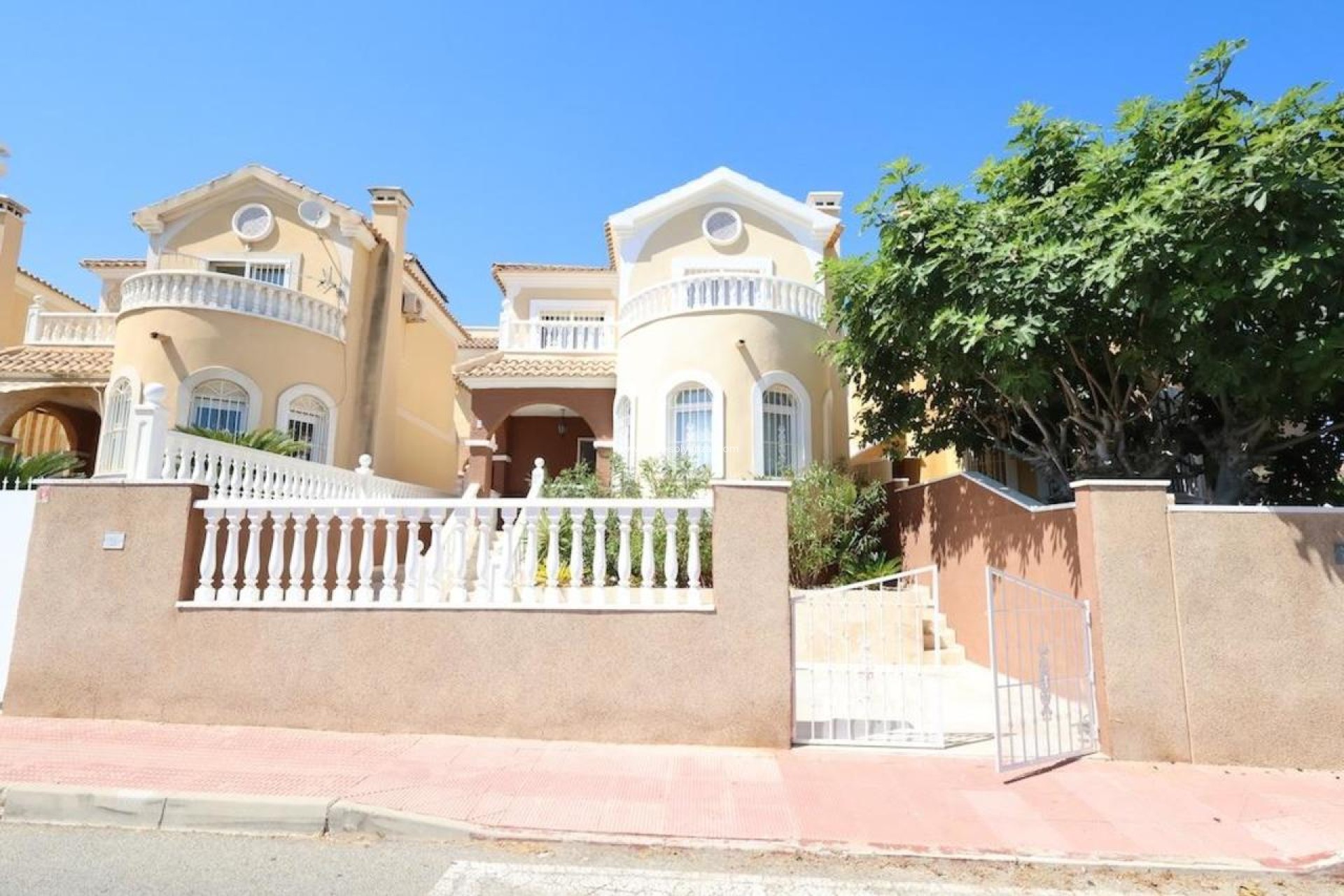 Wiederverkauf - Villa - Orihuela Costa - Costa Blanca