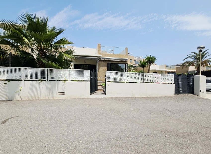 Wiederverkauf - Villa - Orihuela Costa - La Regia