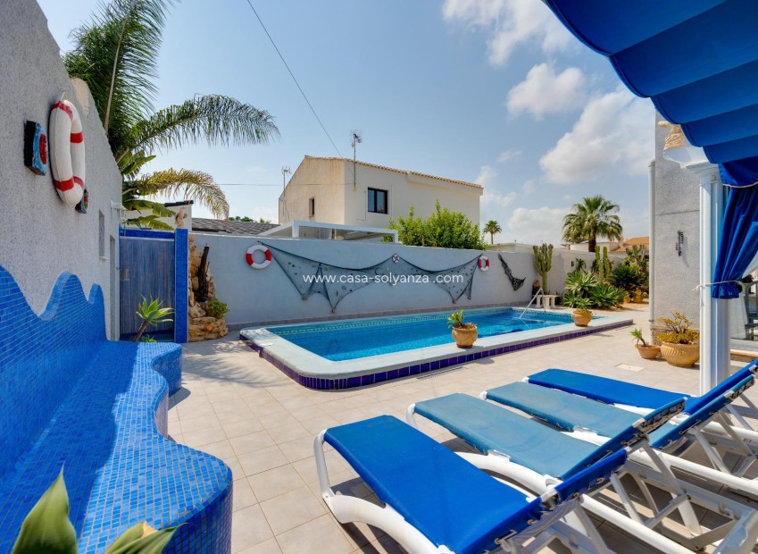 Wiederverkauf - Villa - Orihuela Costa - La Regia