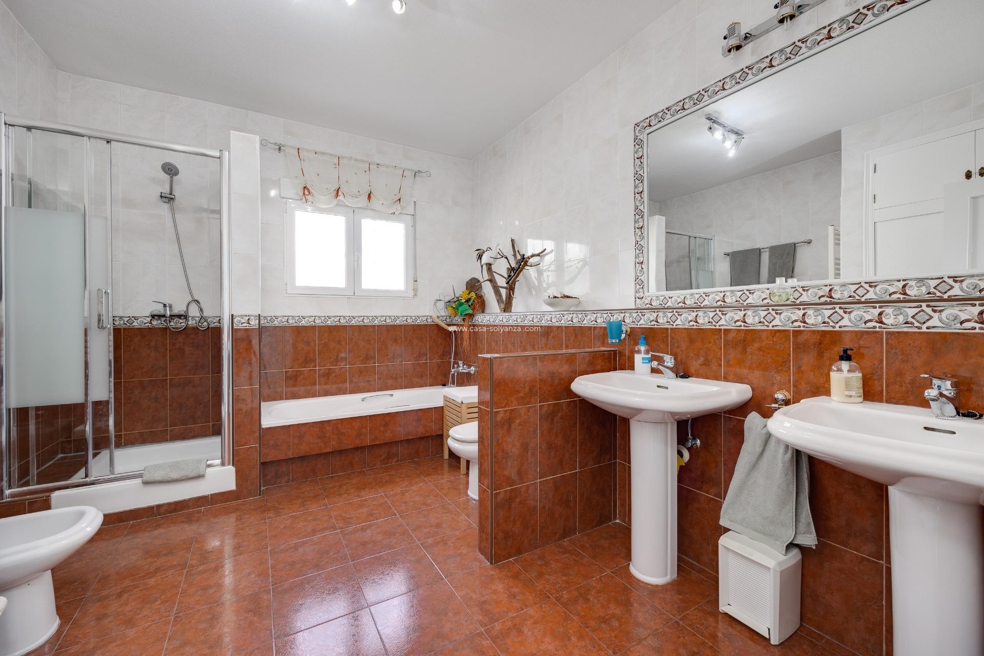 Wiederverkauf - Villa - Orihuela Costa - La Regia