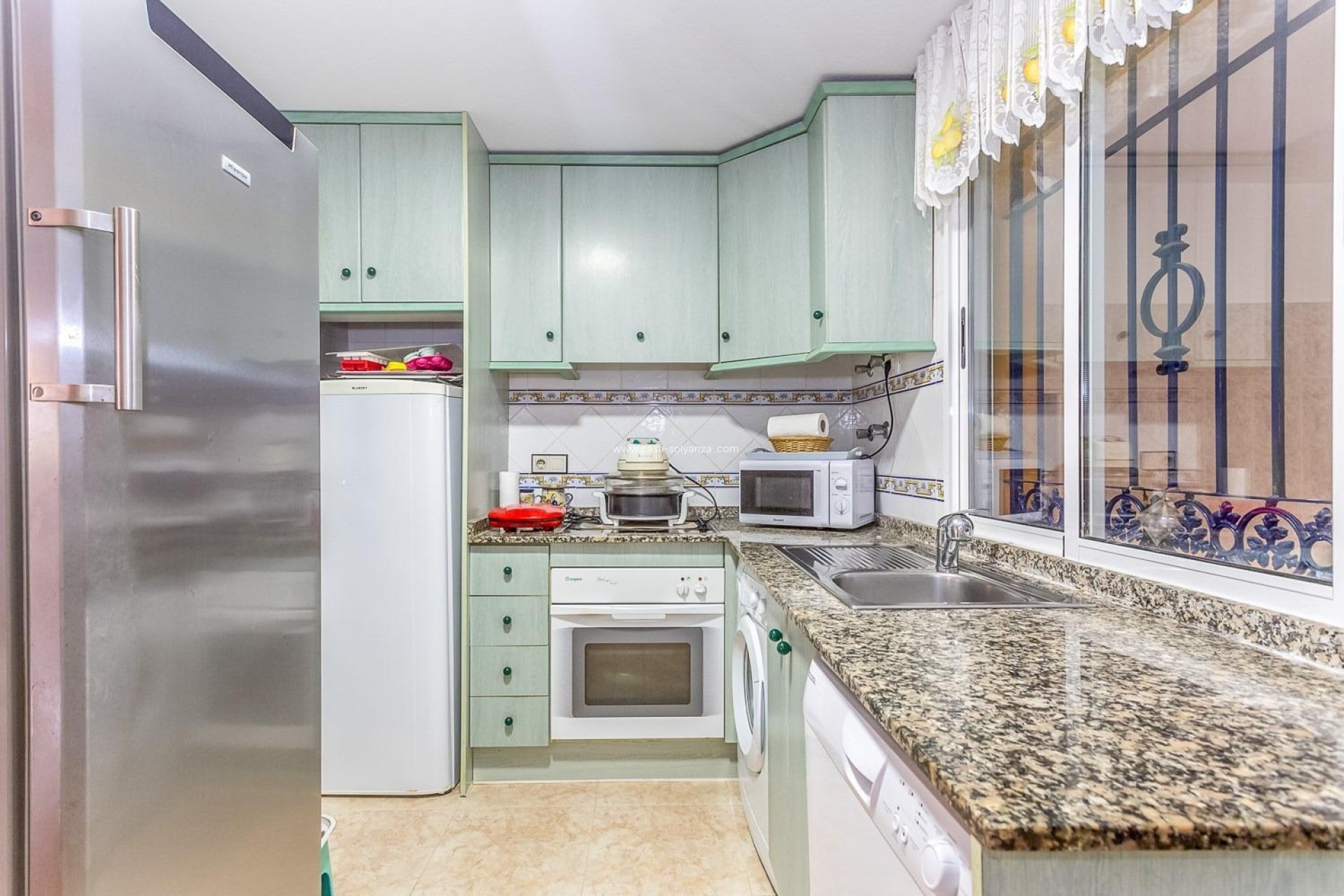 Wiederverkauf - Villa - Orihuela Costa - La Zenia- Orihuela costa