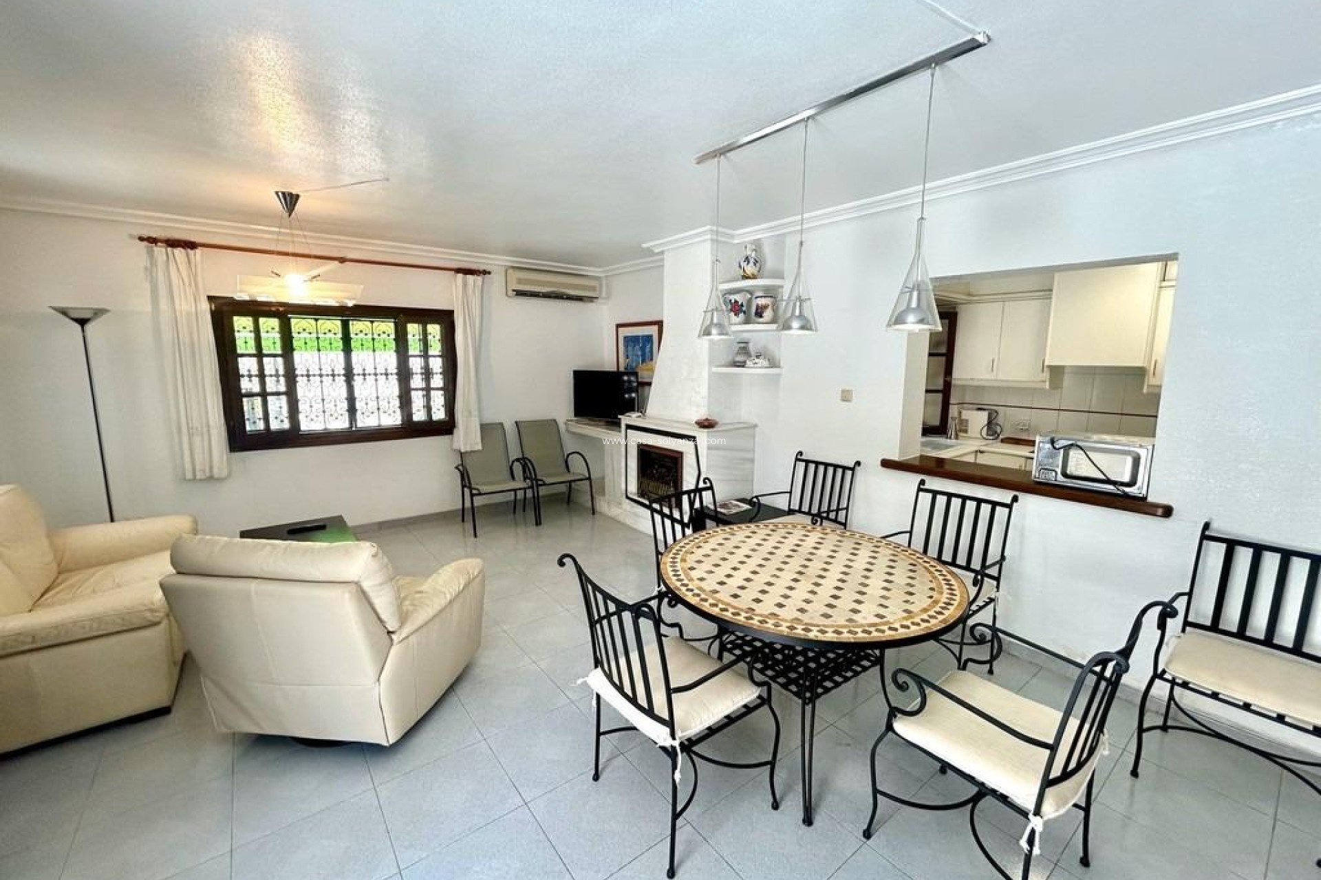 Wiederverkauf - Villa - Orihuela Costa - La Zenia