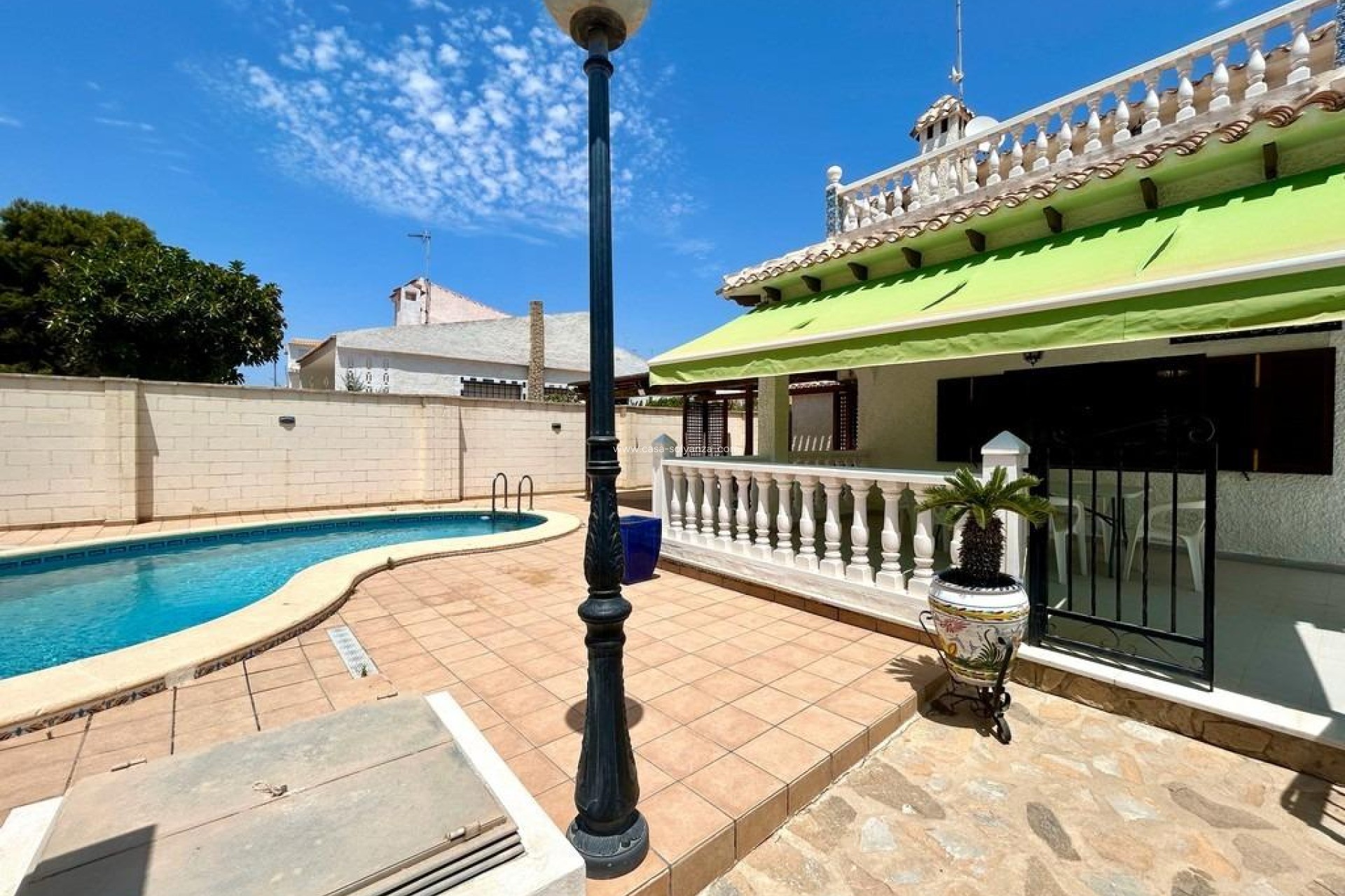 Wiederverkauf - Villa - Orihuela Costa - La Zenia