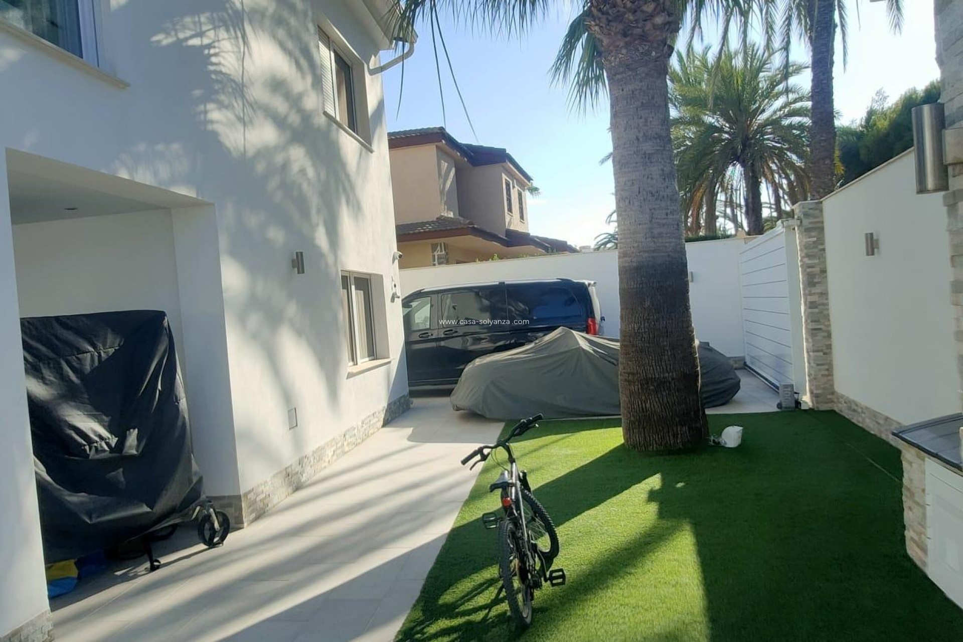 Wiederverkauf - Villa - Orihuela Costa - La Zenia