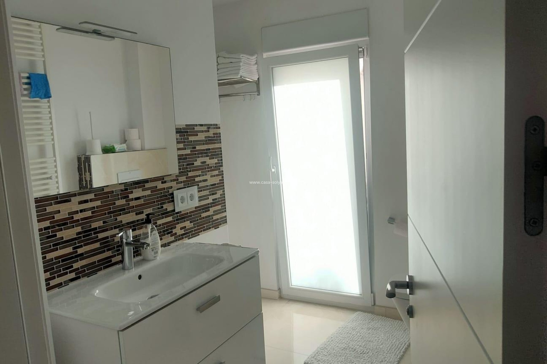 Wiederverkauf - Villa - Orihuela Costa - La Zenia