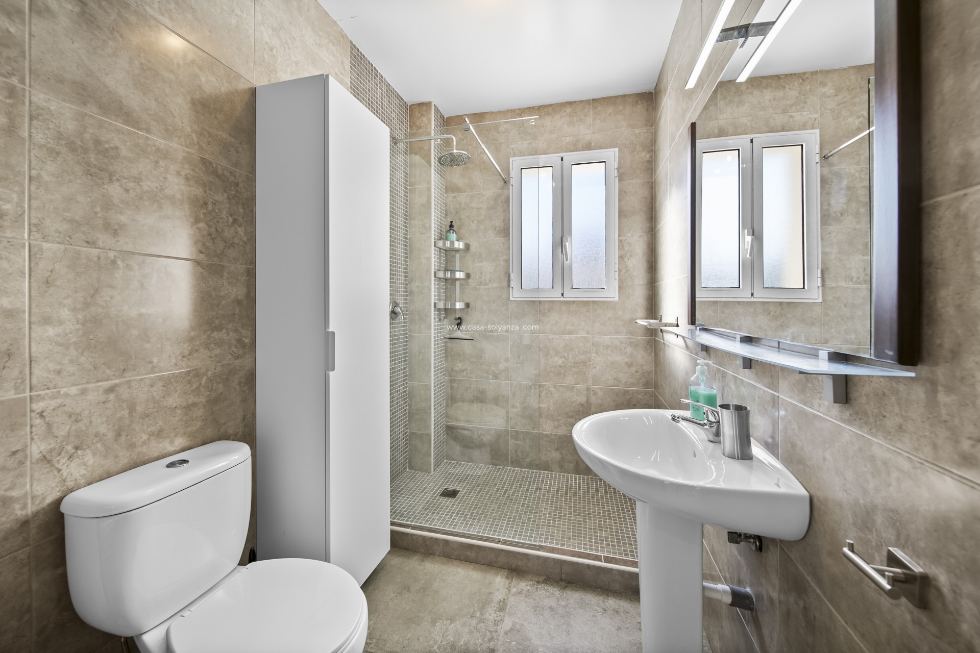 Wiederverkauf - Villa - Orihuela Costa - La Zenia