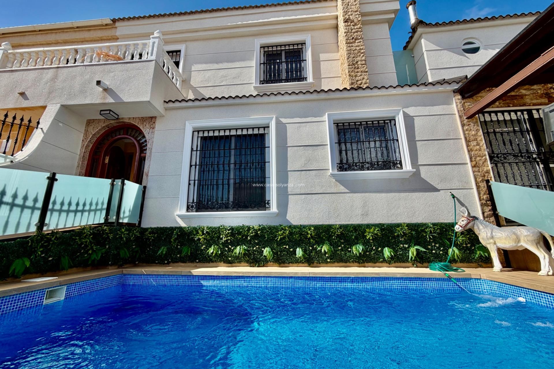 Wiederverkauf - Villa - Orihuela Costa - La Zenia