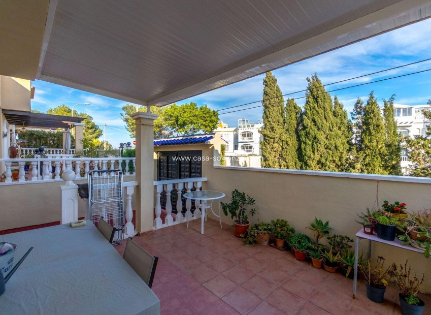 Wiederverkauf - Villa - Orihuela Costa - Las Filipinas