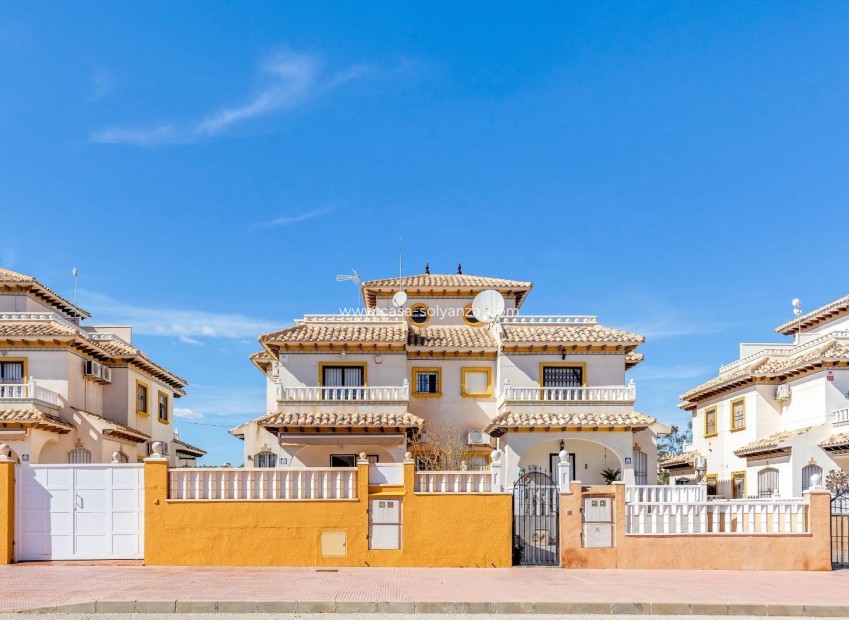 Wiederverkauf - Villa - Orihuela Costa - Lomas De Cabo Roig-los Dolses