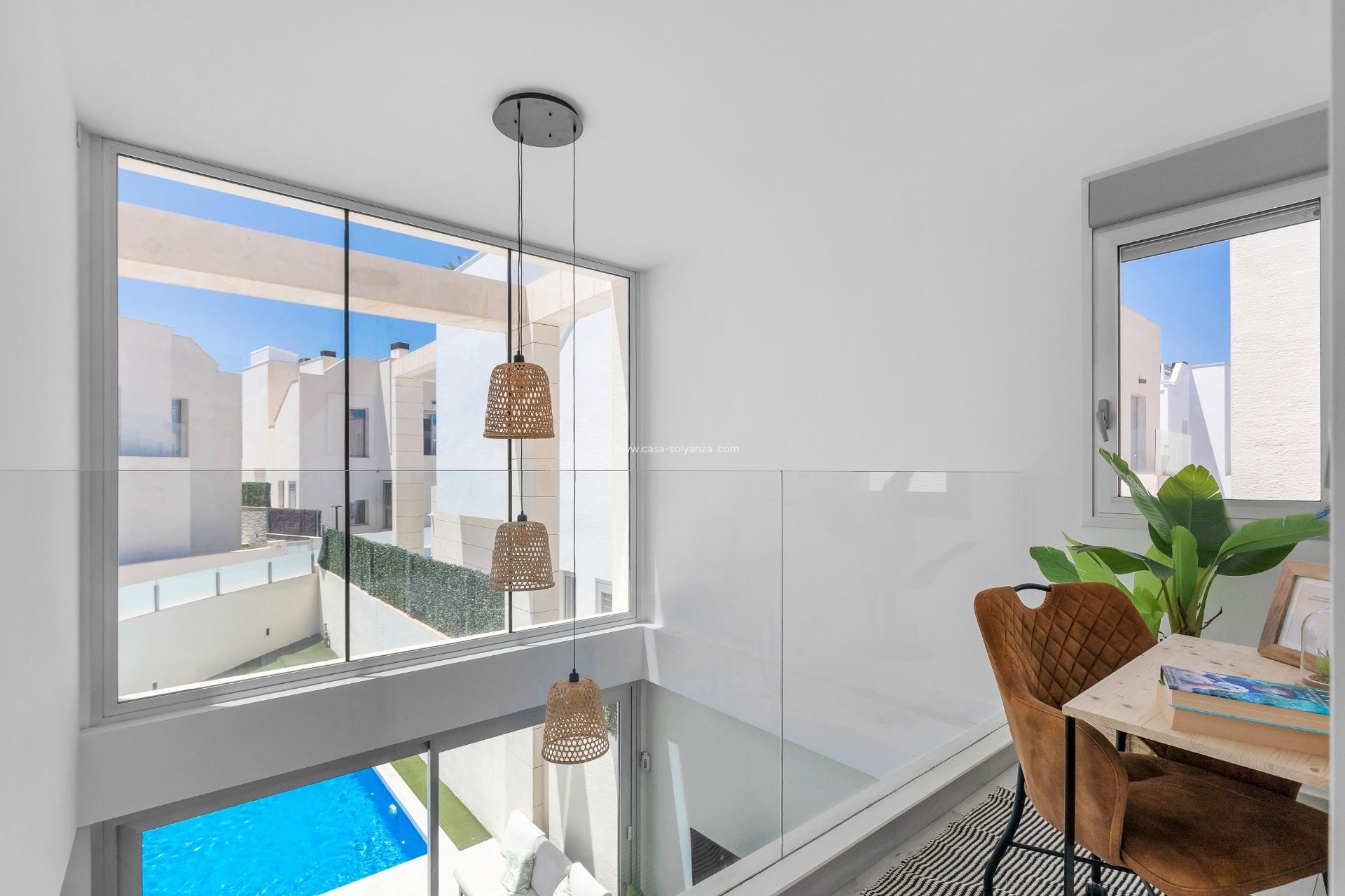 Wiederverkauf - Villa - Orihuela Costa - Lomas de Cabo Roig