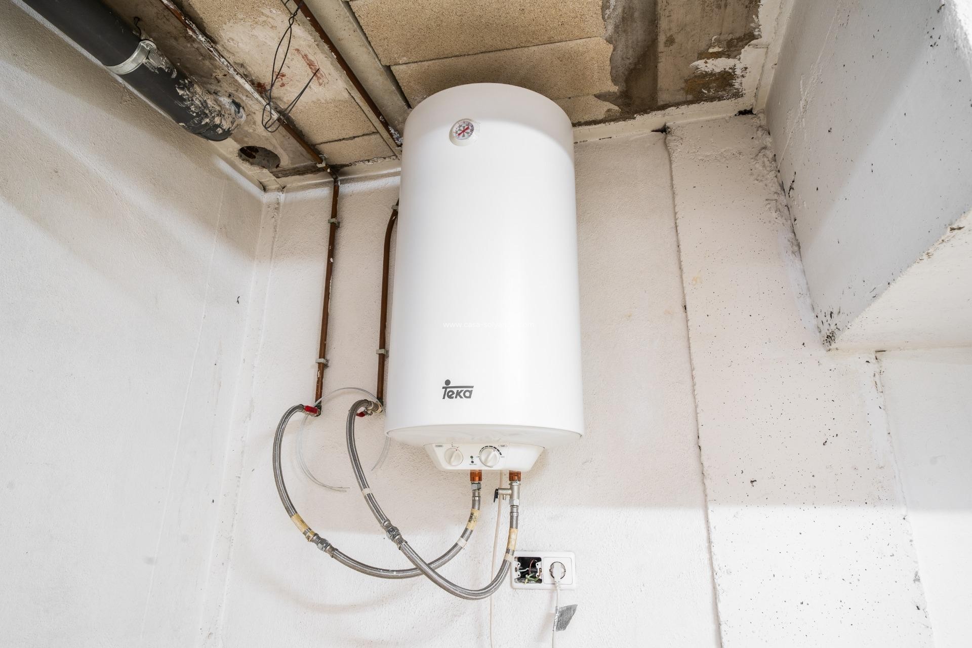 Wiederverkauf - Villa - Orihuela Costa - Los Almendros-La Florida