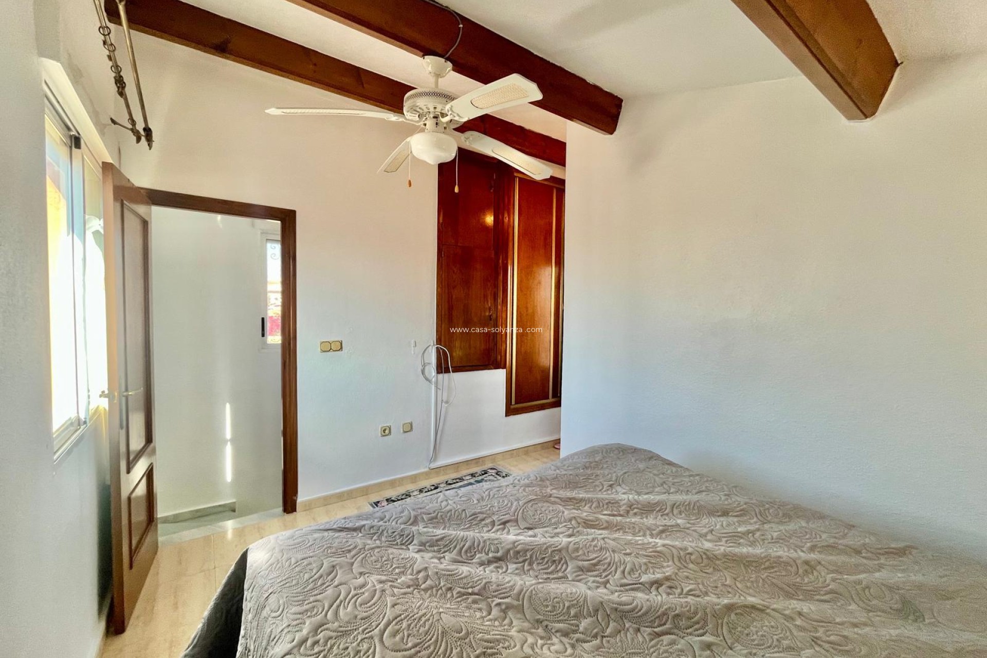 Wiederverkauf - Villa - Orihuela Costa - Los Almendros-La Florida