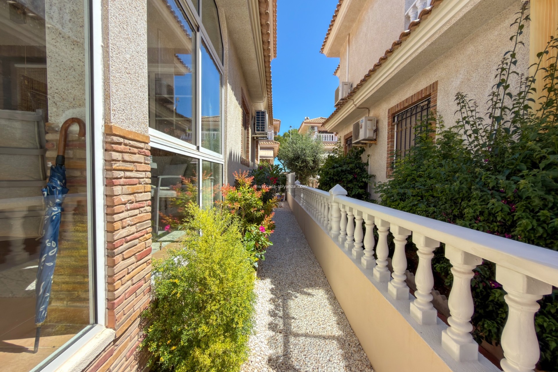 Wiederverkauf - Villa - Orihuela Costa - Los Dolses