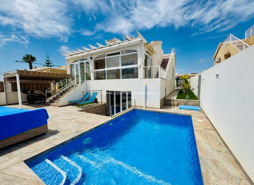 Wiederverkauf - Villa - Orihuela Costa - Playa Flamenca