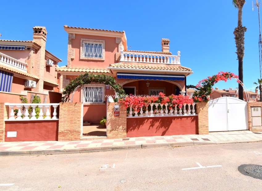 Wiederverkauf - Villa - Orihuela Costa - Playa Flamenca