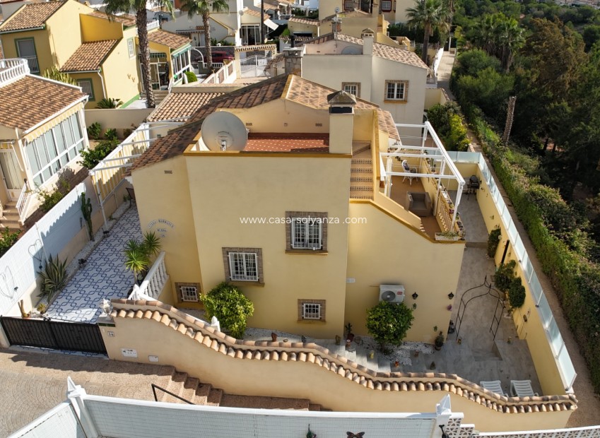 Wiederverkauf - Villa - Orihuela Costa - Playa Flamenca