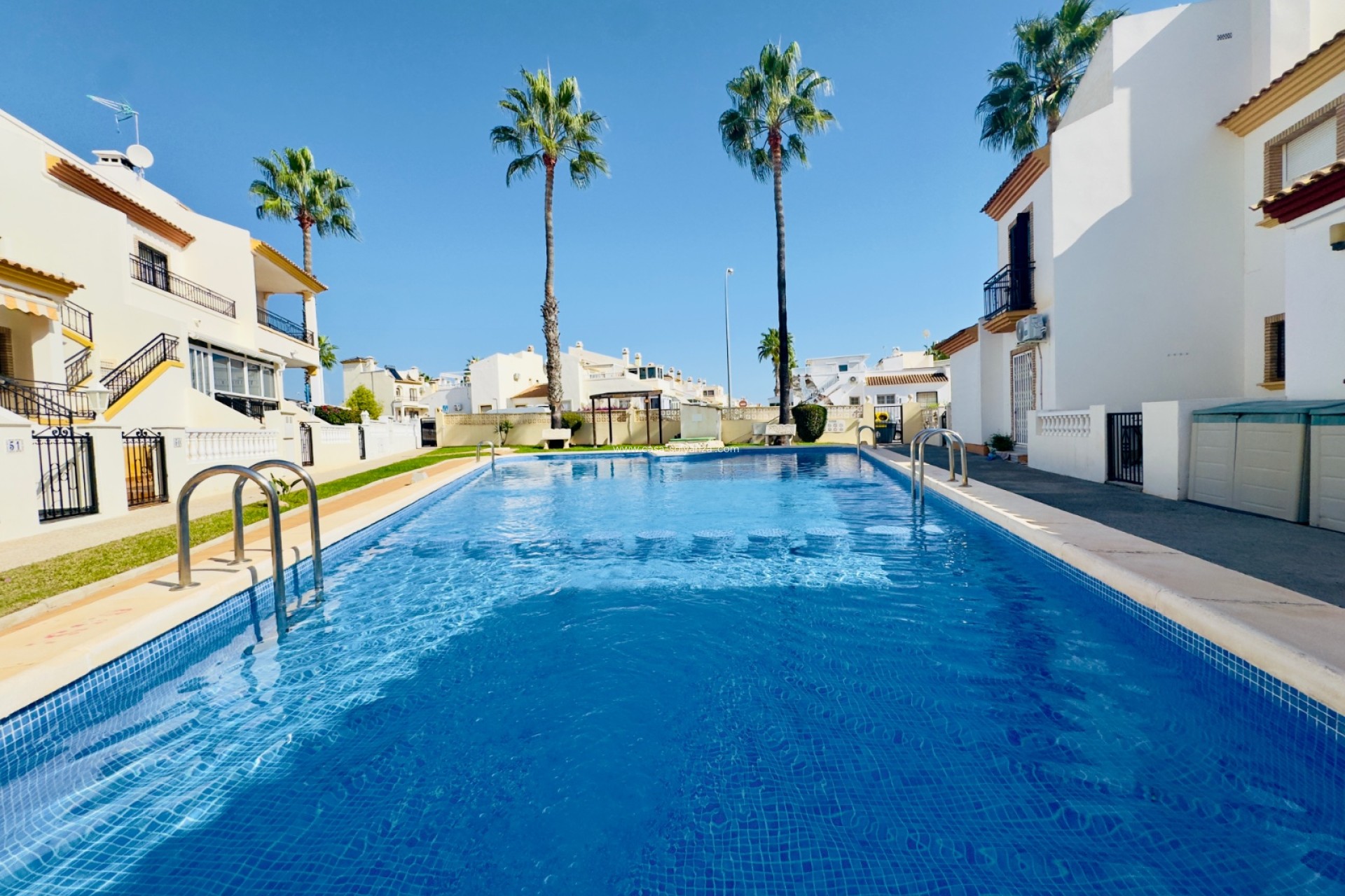 Wiederverkauf - Villa - Orihuela Costa - Playa Flamenca