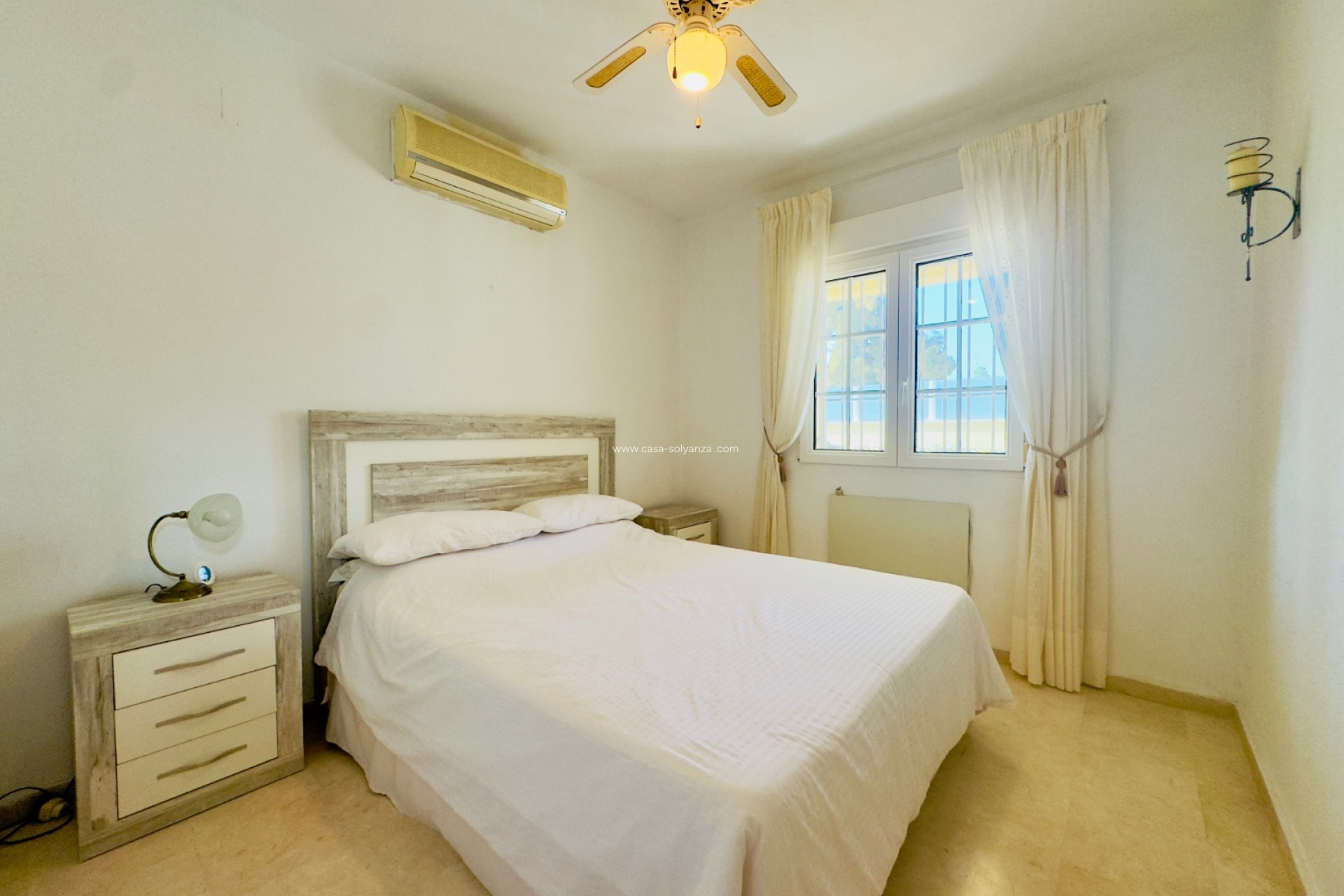 Wiederverkauf - Villa - Orihuela Costa - Playa Flamenca