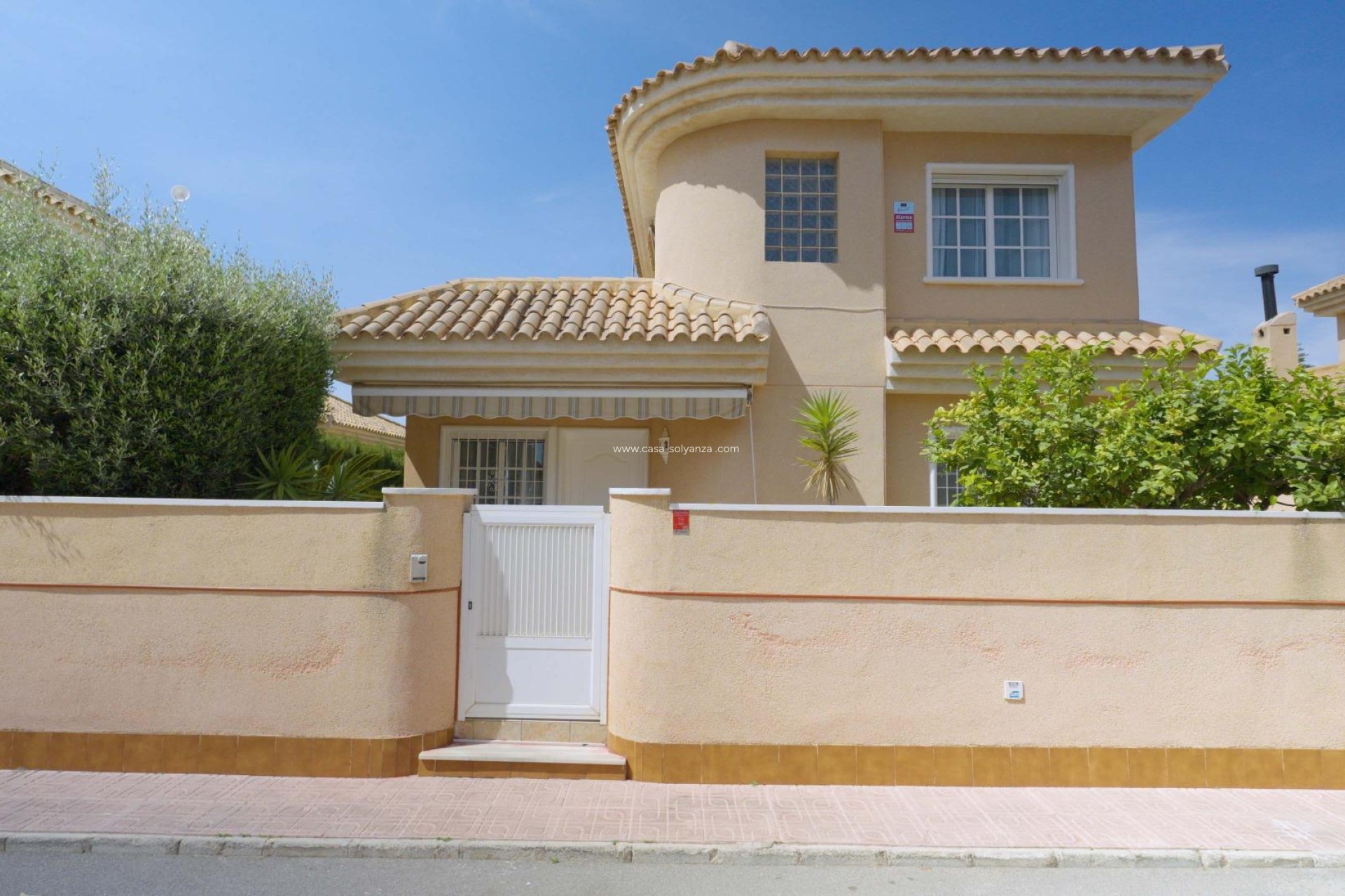 Wiederverkauf - Villa - Orihuela Costa - Punta Prima
