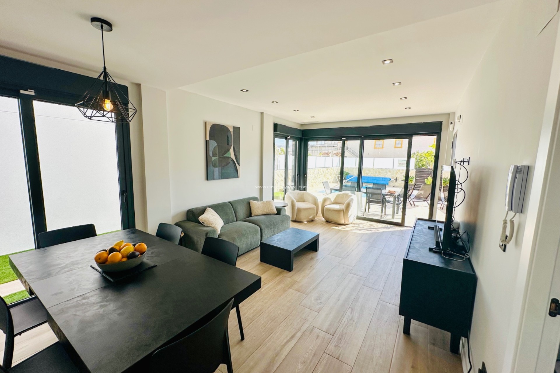 Wiederverkauf - Villa - Orihuela Costa - Punta Prima